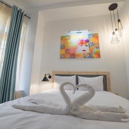 Maria Boutique Suits Budapest Kültér fotó