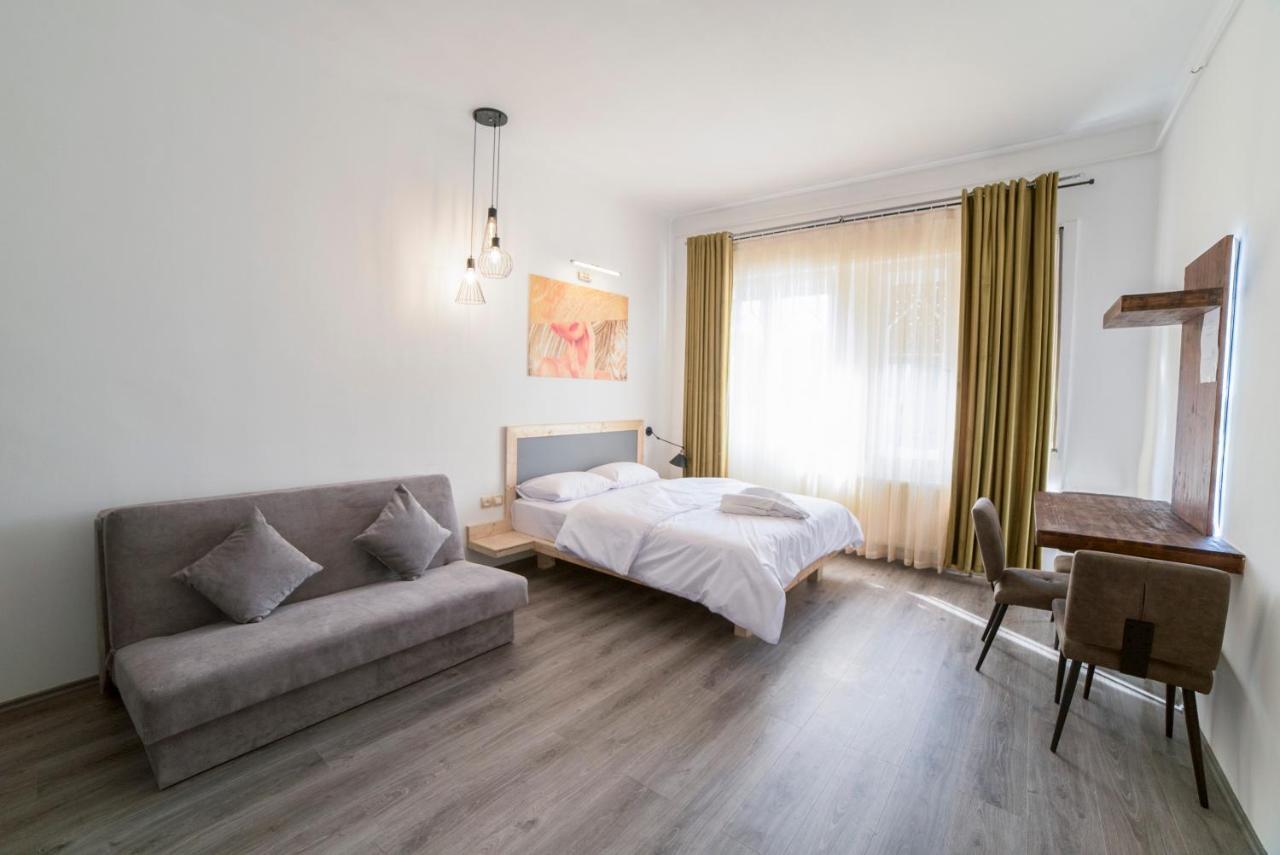 Maria Boutique Suits Budapest Kültér fotó