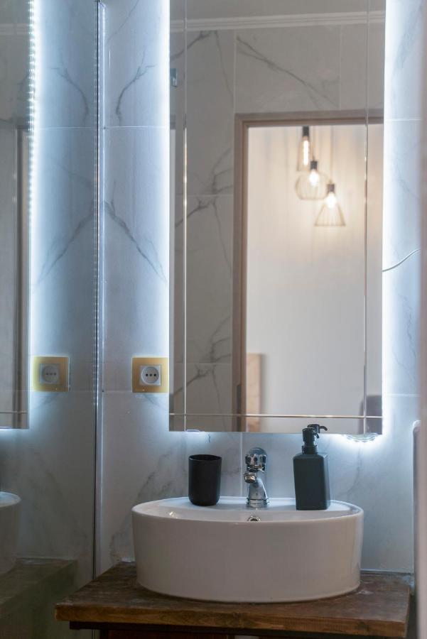 Maria Boutique Suits Budapest Kültér fotó